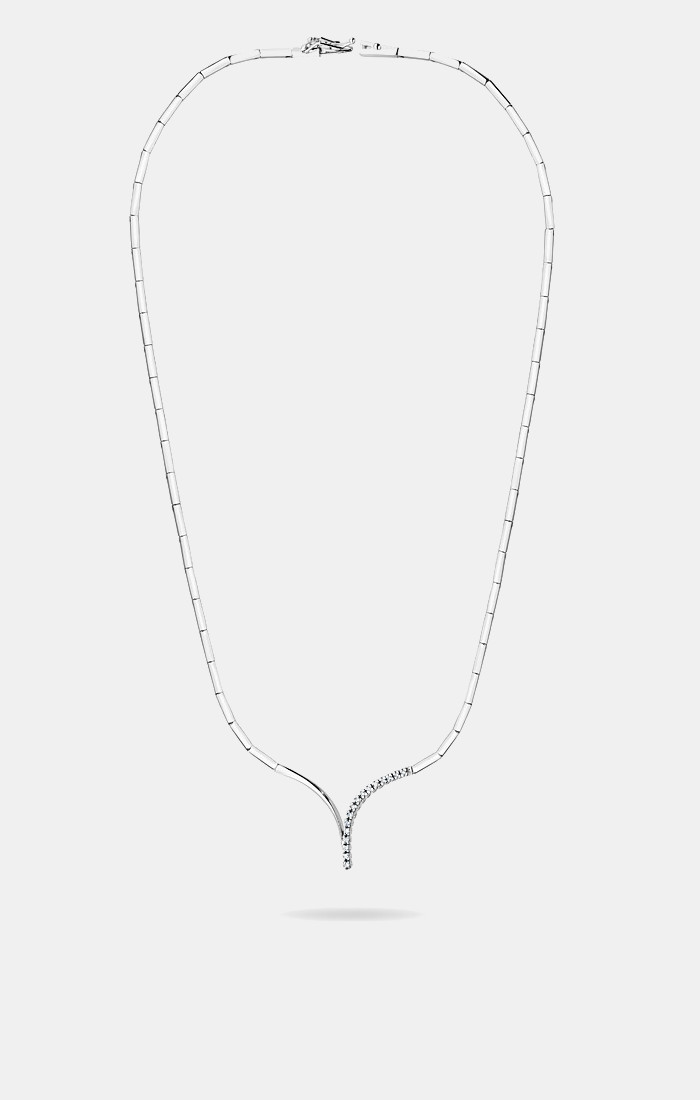 Naszyjnik z białego złota długi